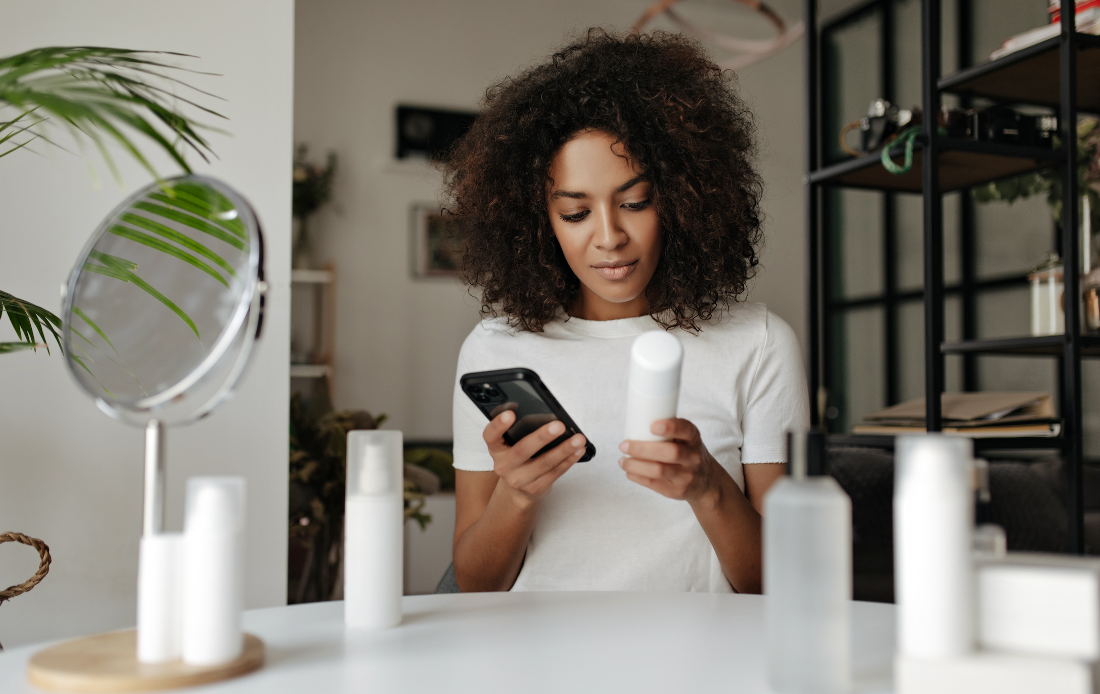 Guide on the correct way to apply your skincare products | YEARN SKIN